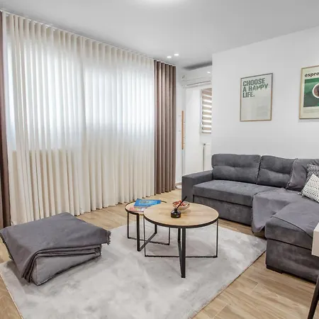 Airbnb - Bella Vista B Kastoria