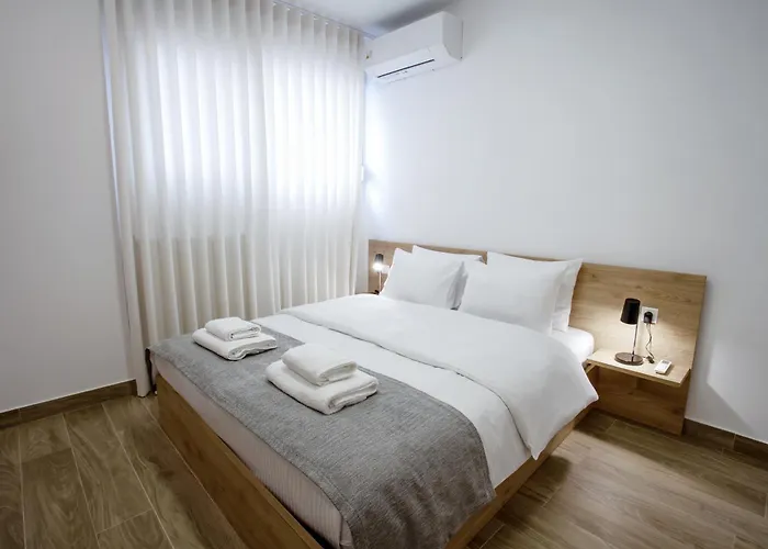 Airbnb - Bella Vista B